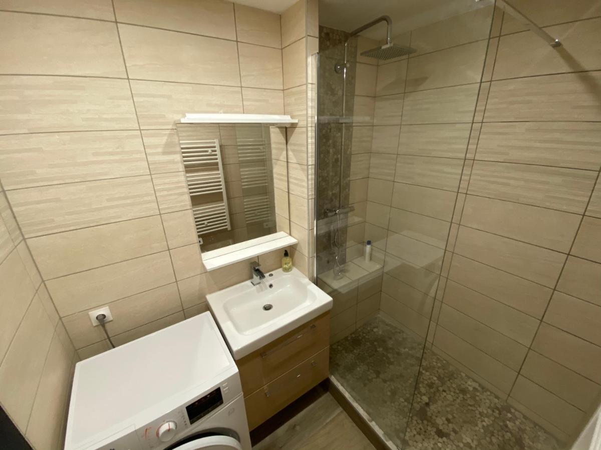 09 Chic & Cosy Grand Appart 4 Pieces 75M2 Hypercentre Wifi Smart Tv Netflix Saint-Etienne  Exterior photo